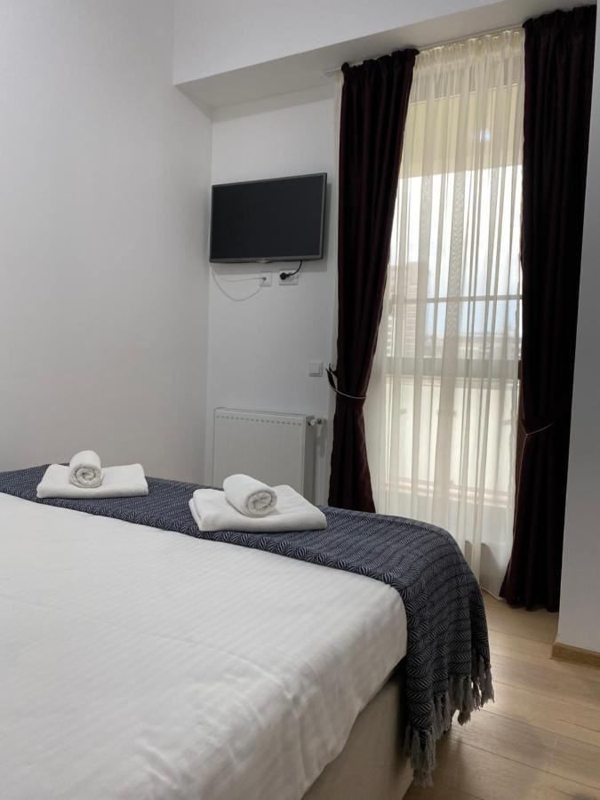 City Center Glam Apartments Palas Яш Екстериор снимка